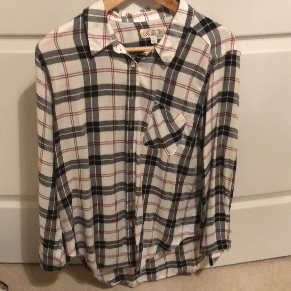 Cute flannel top